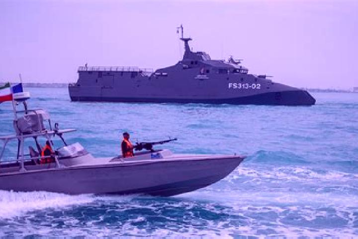 escort Middle Island