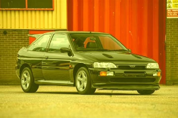 escort Mildenhall