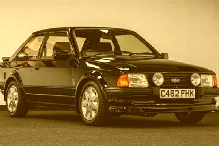 escort Mitchelton