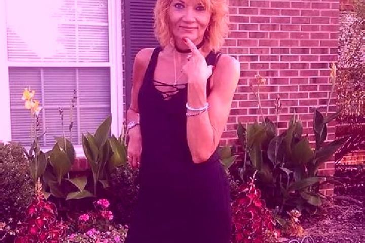 escort Mocksville