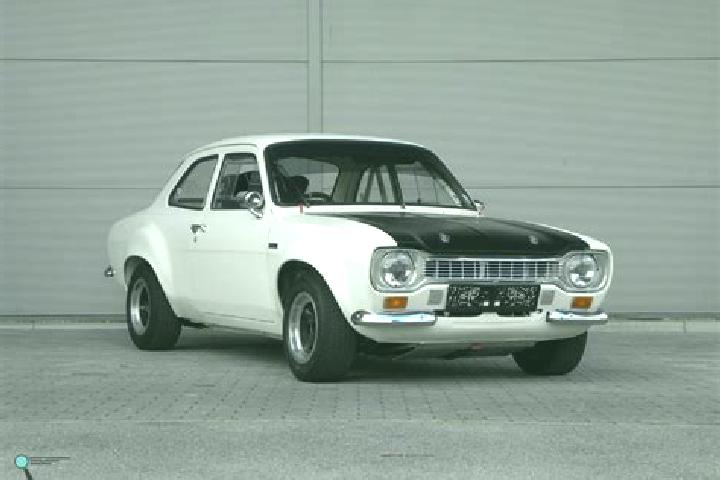 escort Moenchdorf