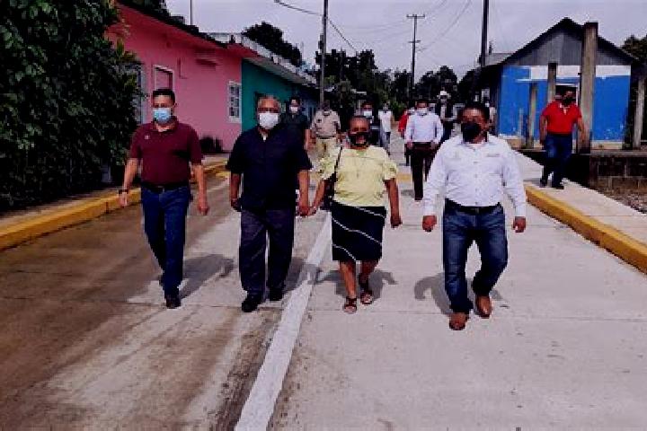 escort Moloacan