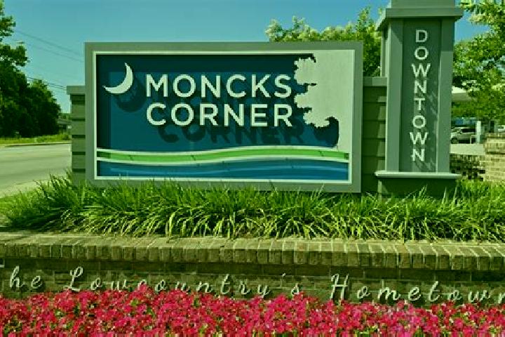escort Moncks Corner