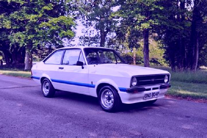 escort Moncrabeau