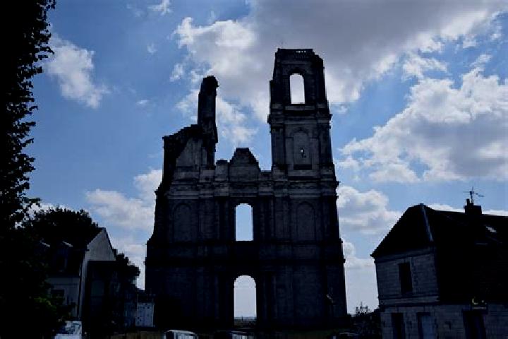 escort Mont-Saint-Eloi