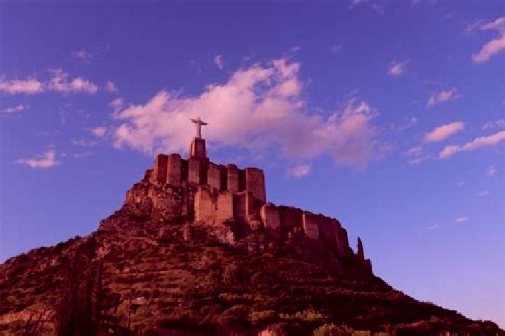 escort Monteagudo del Castillo