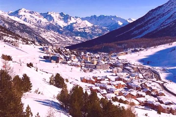 escort Montgenevre