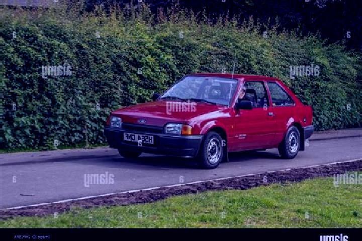 escort Morthomiers