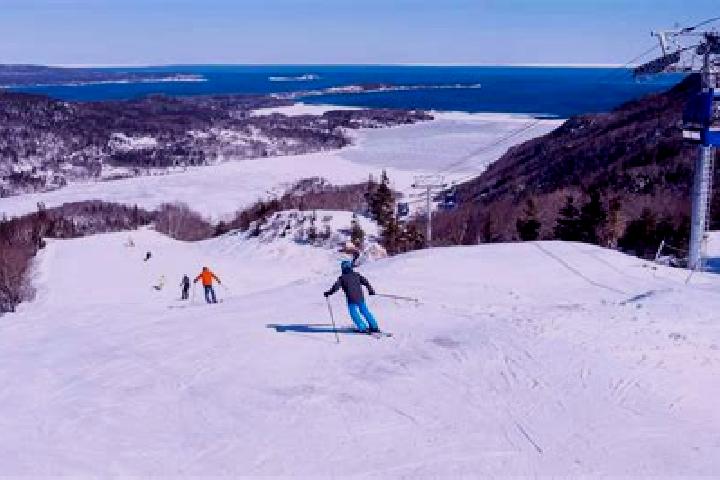 escort Mount Uniacke