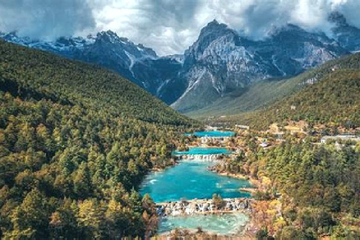 escort Mountain Lake