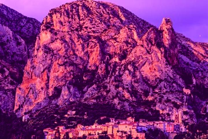 escort Moustiers-Sainte-Marie