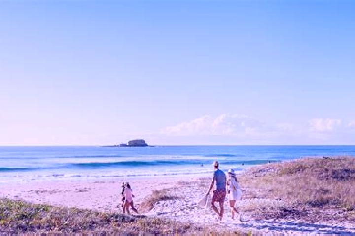 escort Mudjimba
