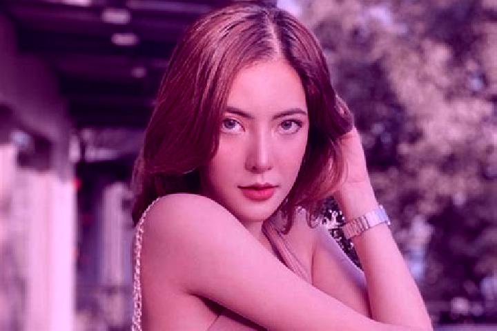 escort Mueang Yang