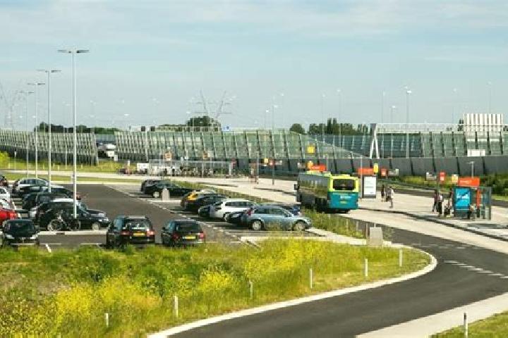 escort Muiden