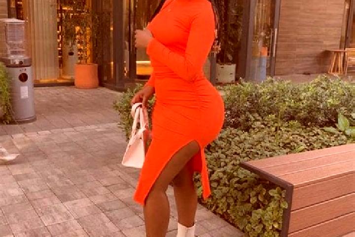 escort Mukono