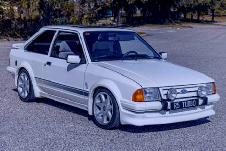 escort Myaksa