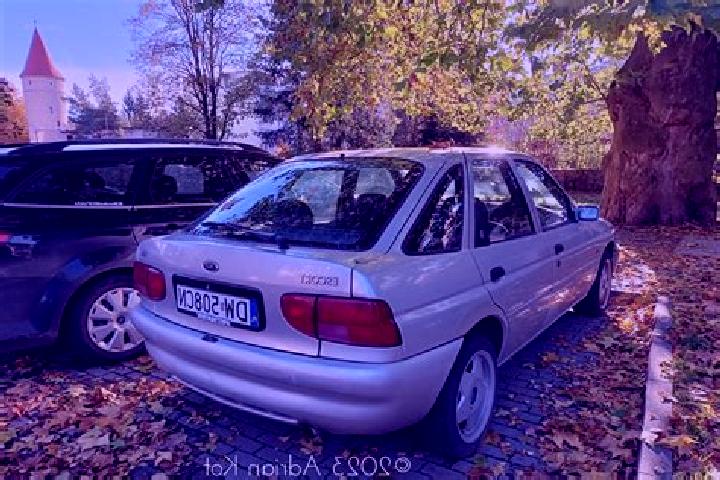 escort Naketa