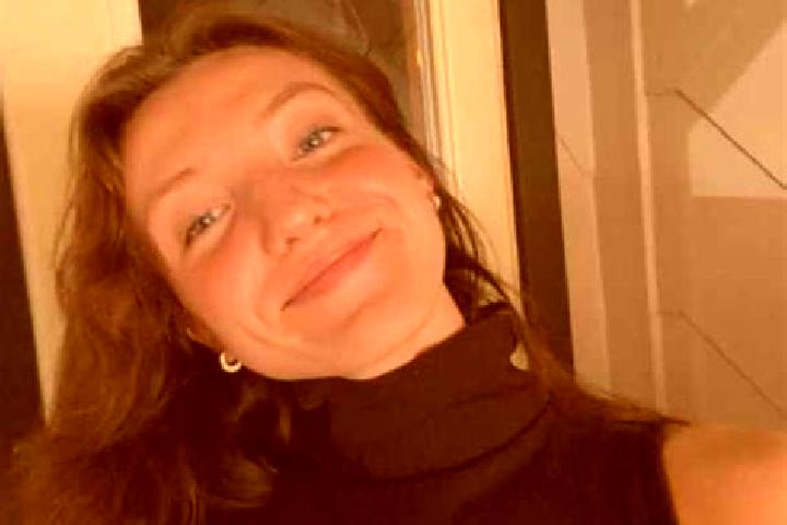 escort Neapoli