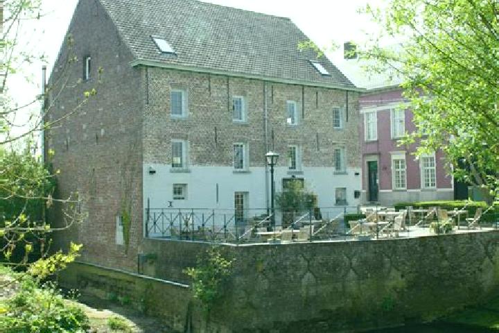escort Nederzwalm-Hermelgem
