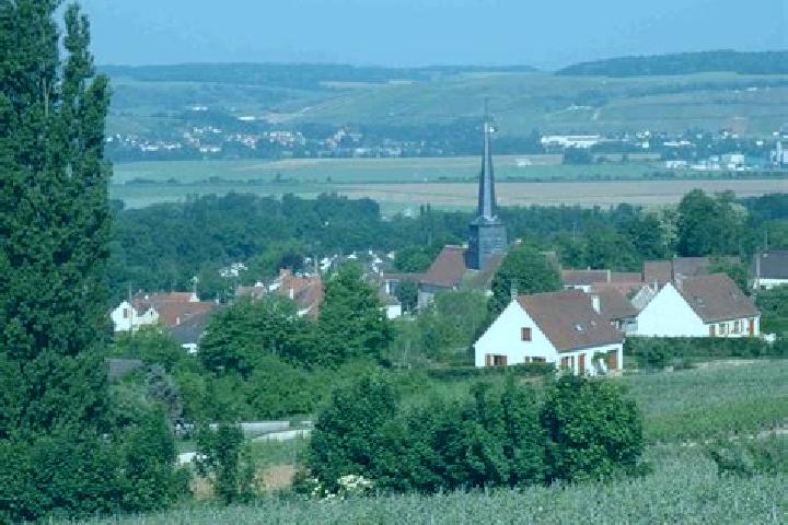 escort Nesles-la-Montagne