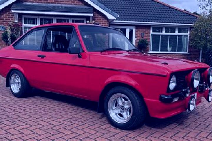 escort Neuhardenberg