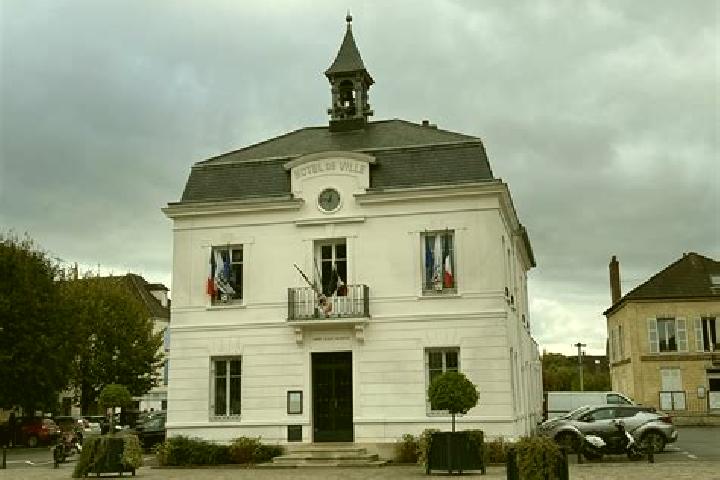escort Neuville-sur-Oise