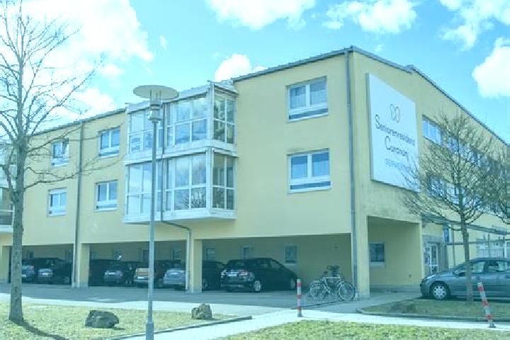 escort Niedersteinebach