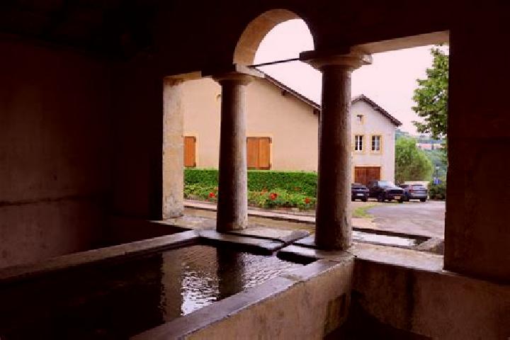 escort Norroy-le-Veneur