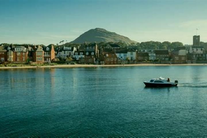 escort North Berwick