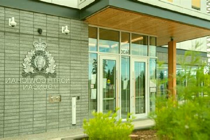 escort North Cowichan