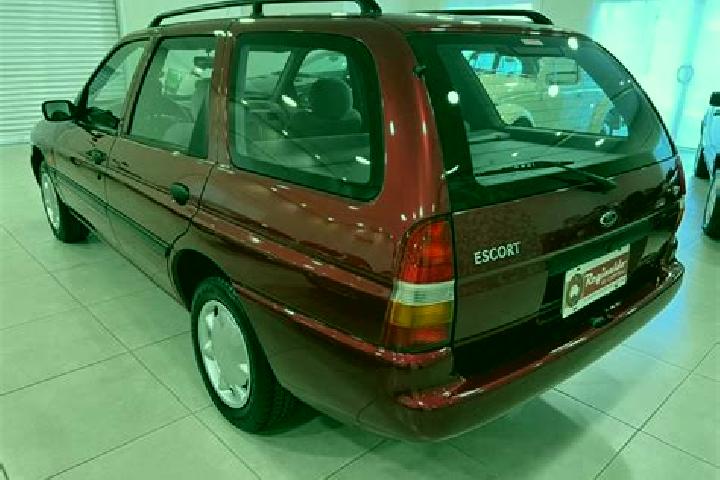 escort Nova Kapela