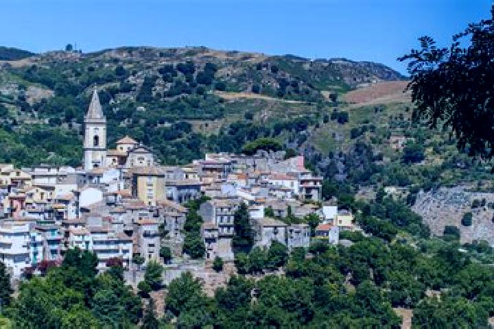 escort Novara di Sicilia