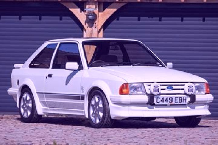 escort Novolugovoye