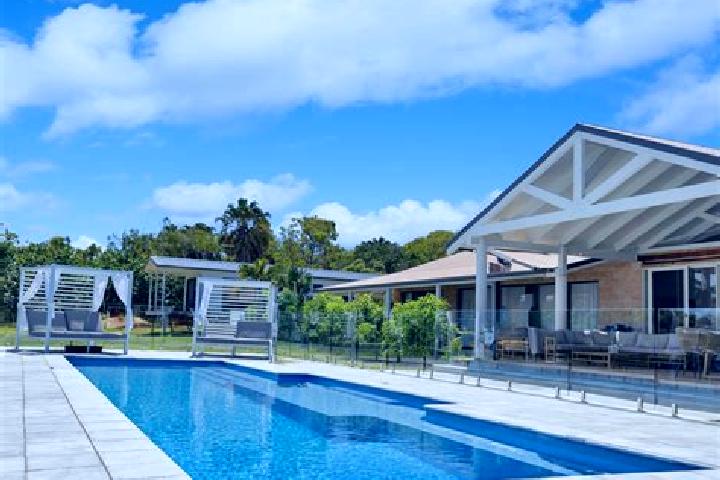 escort Nowra Hill