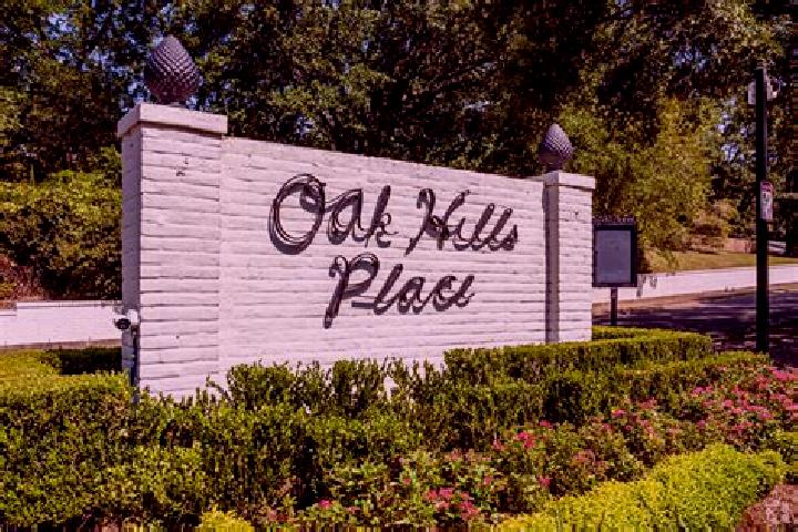 escort Oak Hills Place