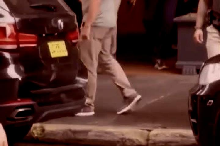 escort Obama