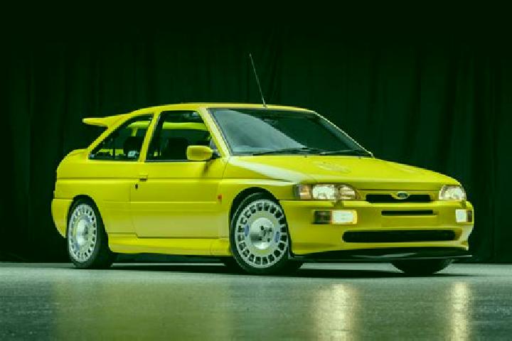 escort Oetzen