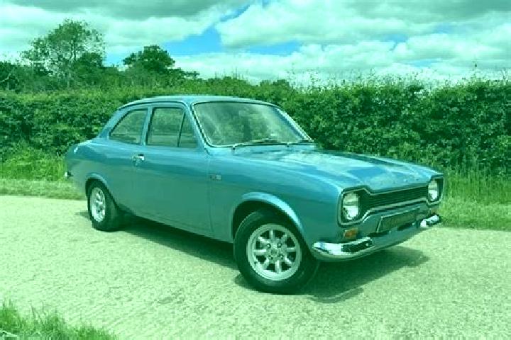 escort Oldcastle