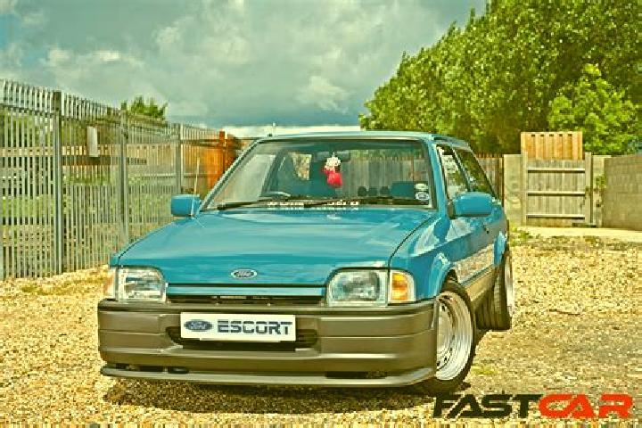 escort Opalyi