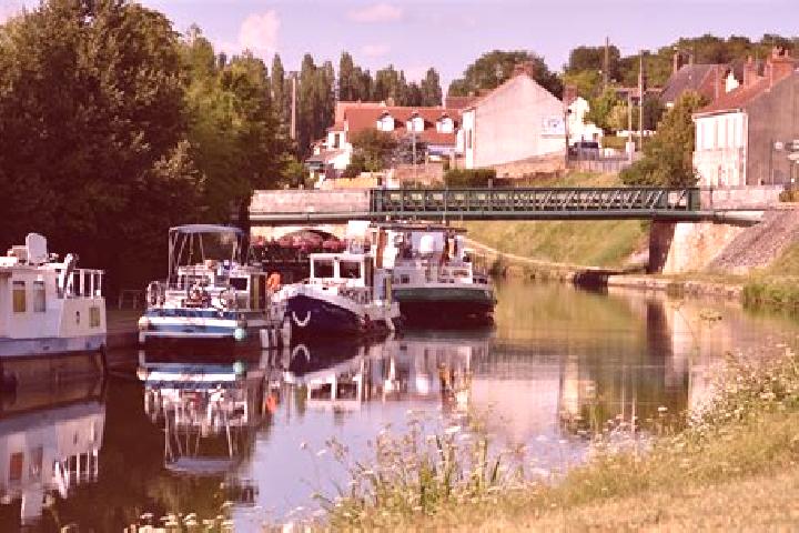 escort Ouzouer-sur-Loire