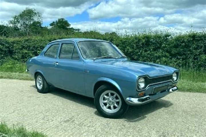 escort Paasdorf