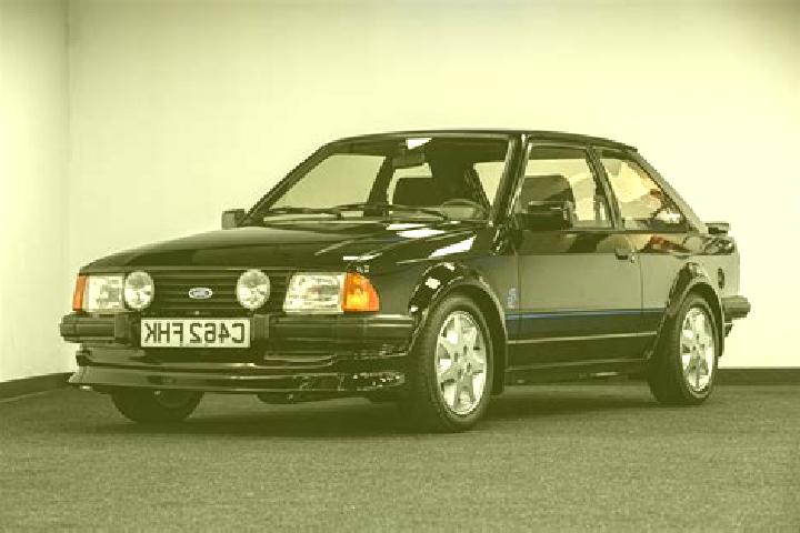 escort Padstow