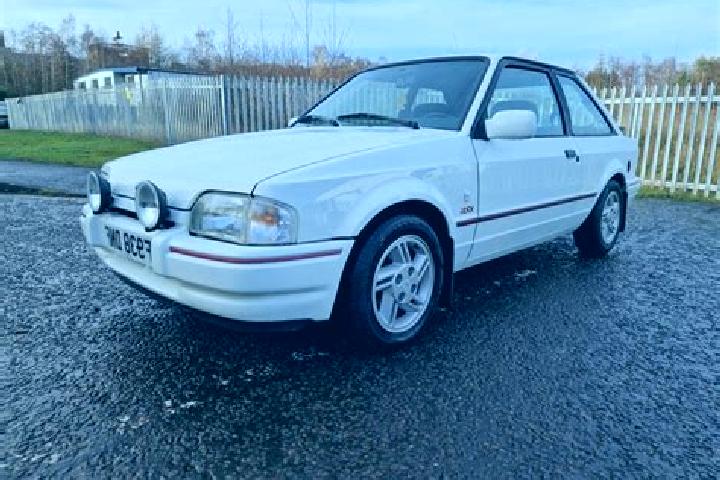 escort Paech on-up