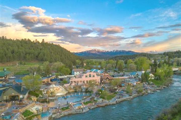 escort Pagosa Springs