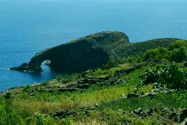escort Pantelleria