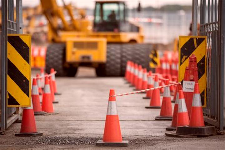 escort Pauly-Chantier