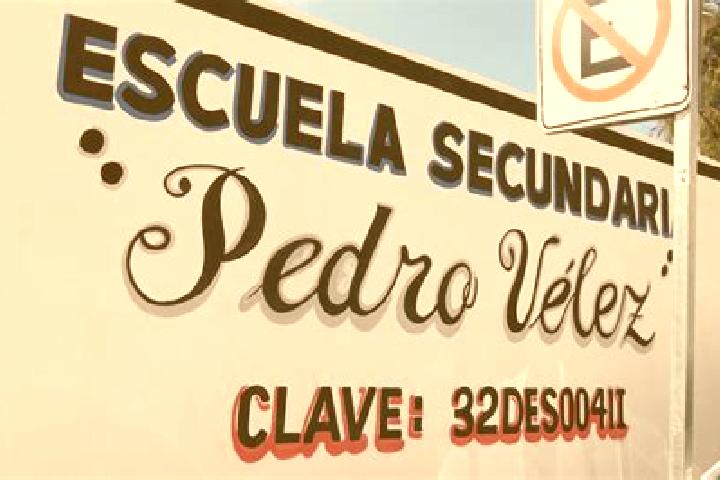 escort Pedro Velez