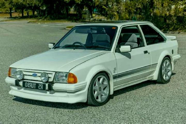 escort Pennathur
