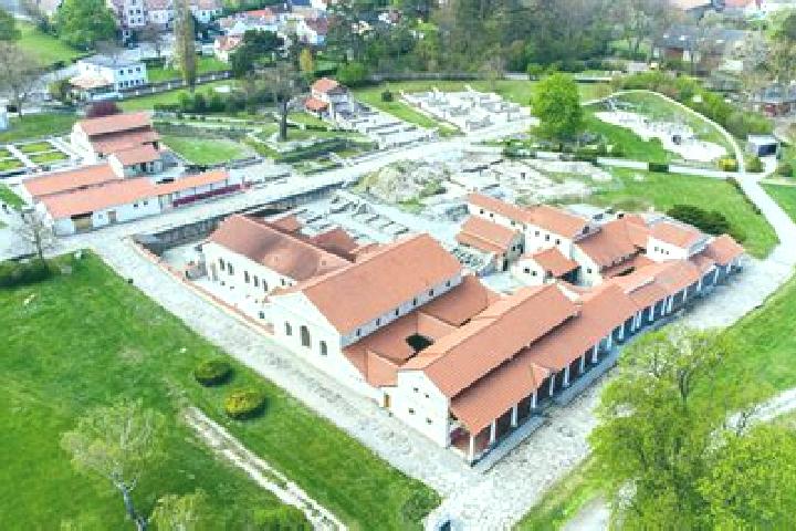 escort Petronell-Carnuntum