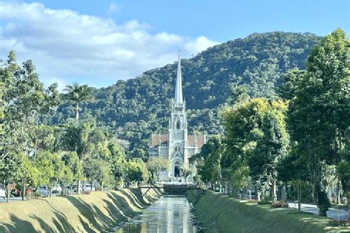 escort Petropolis